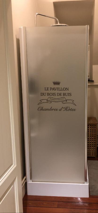 B&B Le Pavillon Du Bois De Buis Perwez Εξωτερικό φωτογραφία